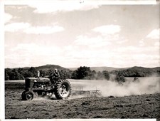 LG53 1957 Orig AP Photo VERMONT FARMER HARROWS DRY FIELD FOR CATTLE FEED DROUGHT