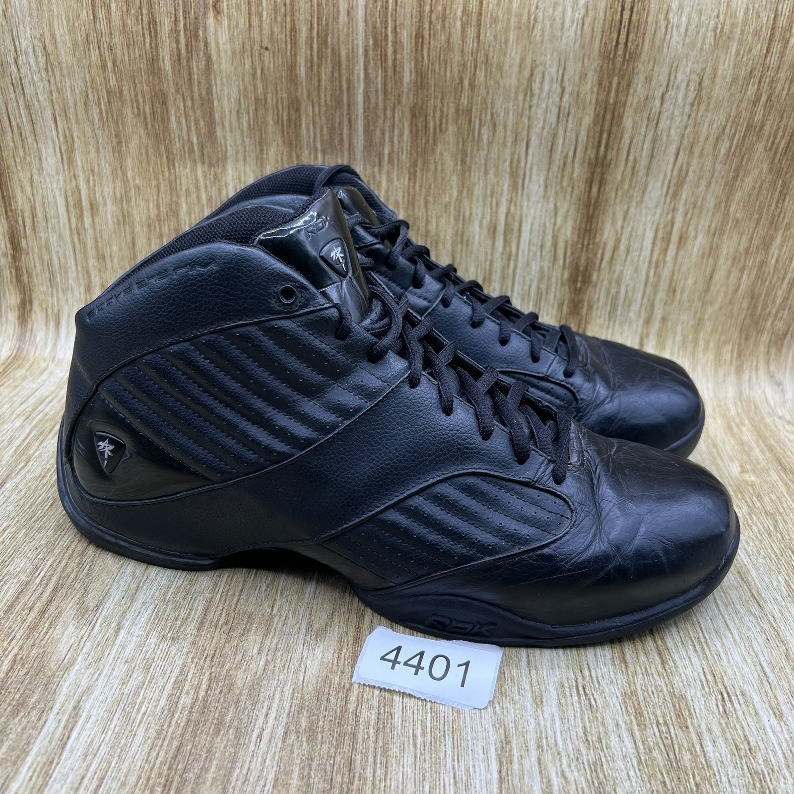 Reebok ATR Coast 2 Coast Men's Size 11 Triple Black Leather Basketball Shoes thumbnail 10