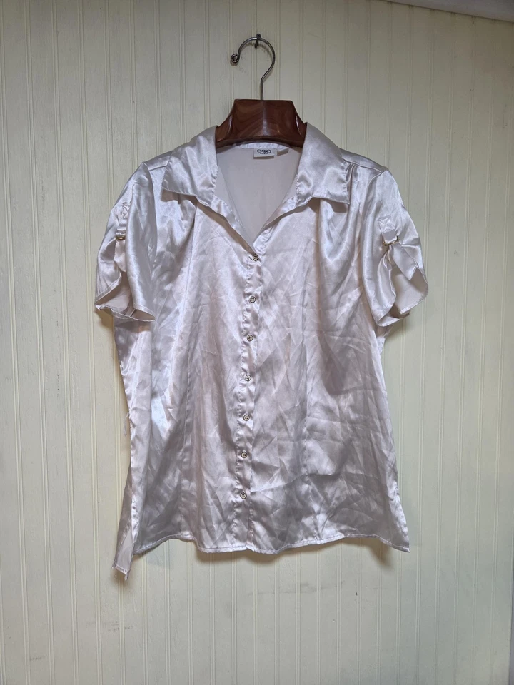 Cato Shirt Womens 2XL Ivory Satin Button Front Short Sleeve Ruched Blouse Top - Image 2 of 4