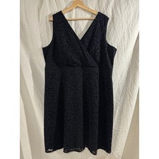 LOFT Plus Black Floral Lace V-Neck Sleeveless Cocktail Dress Size 18