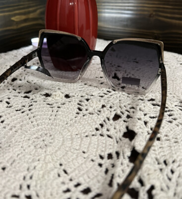 Kenneth Jay Lane Black and Gold Sunglasses Kenneth Jay Lane Square Sunglasses Color Black/Tortoise | eBay main image 4