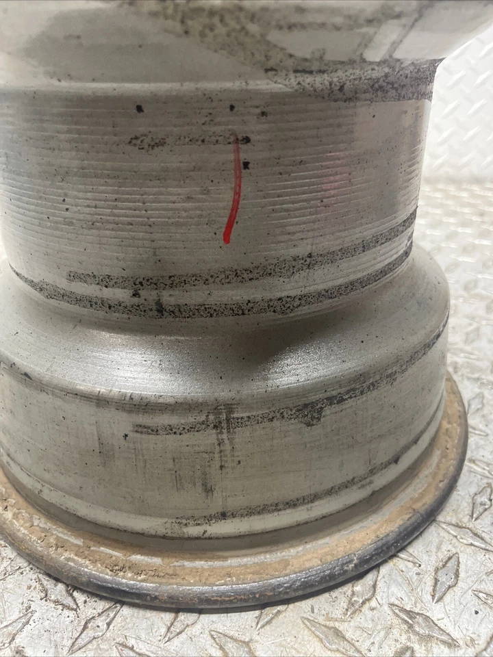 Llanta trasera Kawasaki Bayou 220 KLF220A 1997 D3 Foto 2 de 4