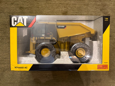 1/50 CAT Tonkin  Replicas Diecast Minning Dump Truck MT4400D AC NIB