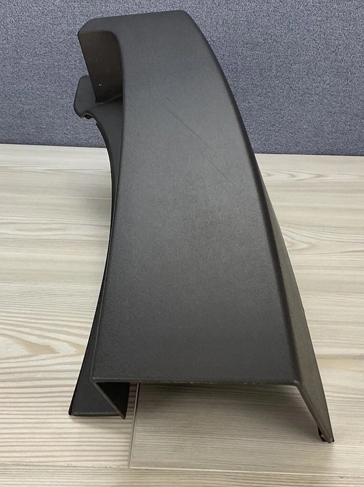 ♦️2006-2010 Hummer H3 задняя пассажирская (правая) боковая четверть панели отделка стойки. OEM - Изображение 4 из 4