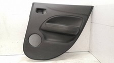 Porte arrière et accessoires Mitsubishi SPACE STAR