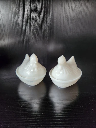 Vintage White Milk Glass Hen on Nest Chicken Dish w/ Lid Anchor Hocking Set Of 2