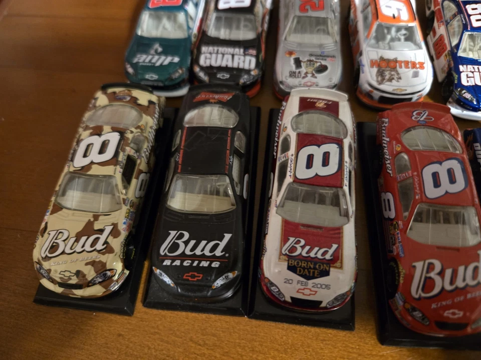 Lote 14 Nascars Foto 2 de 4