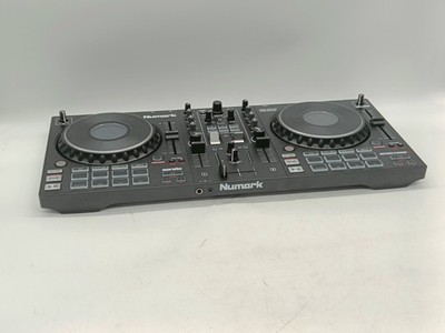 DEFEKT Numark Mixtrack Platinum FX DJ Deck Controller 2-Kanal USB für Serato