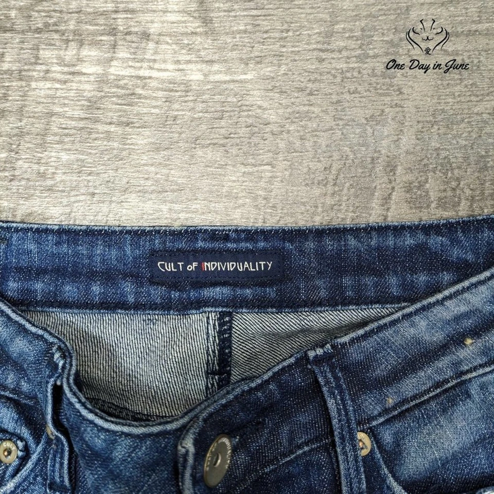 Jeans skinny Cult of Individuality Zen cintura média tamanho 26 (2) - Imagem 2 de 4
