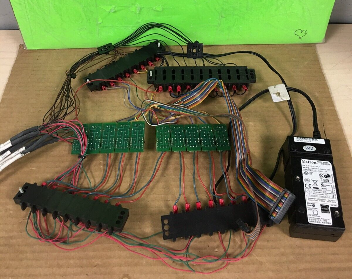 Crestron CNPI-48L 48-Button control panel interfaces W/CABLES | eBay