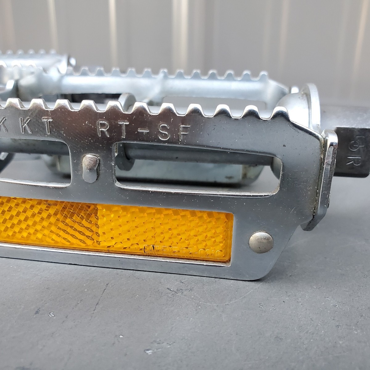 KKT RT-SF Vintage Pedals Bicycle Old School BMX Cruiser