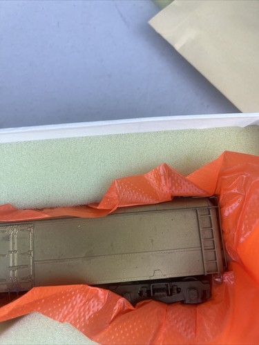 NJ Custom Brass RS-672-0 HO 2-Rail Pennsylvania R50B Reefer - Unpainted EX/Box - Picture 3 of 6