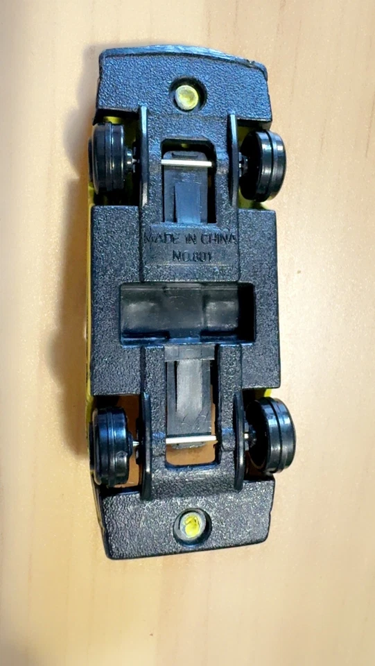 2Vintage 1980s DieCast Car YAT MING Amarelo #21 CHEVY CAMARO Nº. 801 SL2 - Imagem 3 de 3