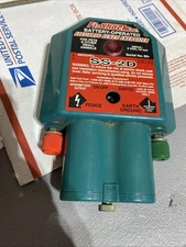 Fi-Shock portable SS-2LG Electric Fence Garden & Pet Energizer 5 Acre Coverage