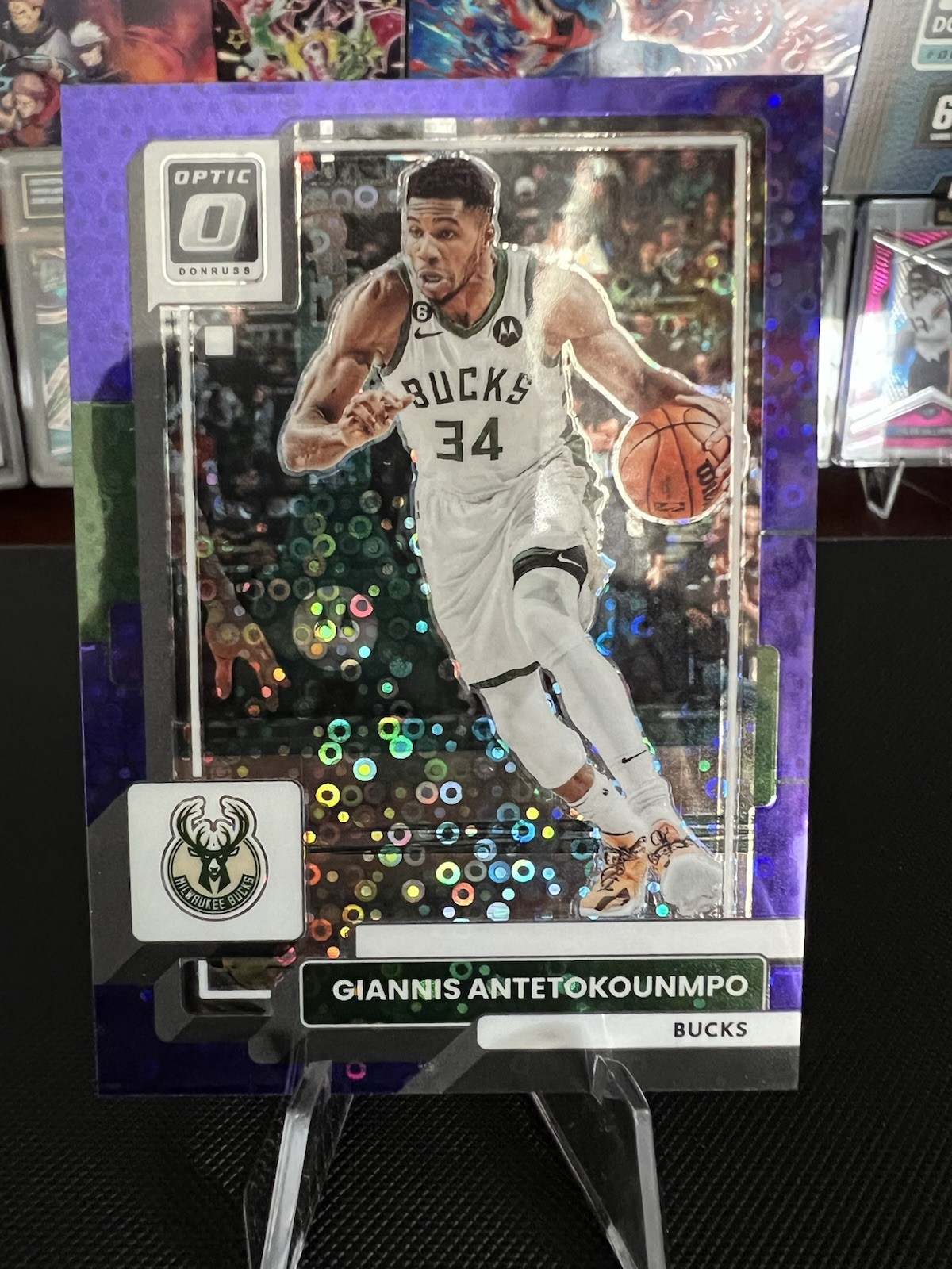 2022-23 Panini Donruss Optic - Giannis Antetokounmpo #75 Purple Fast Break /99