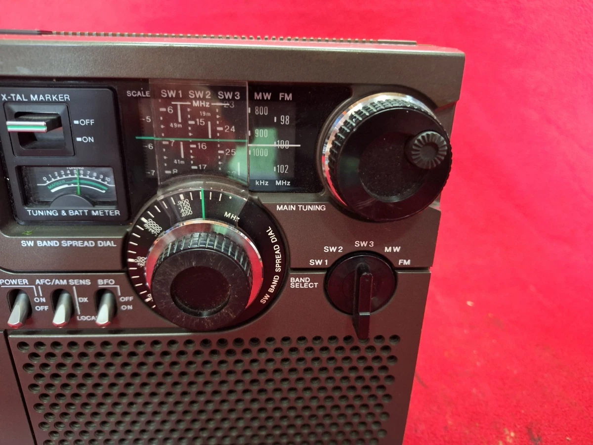 Sony ICF-5900W Weltempfänger Radio 