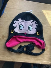 Betty Boop Beanie Hat With Tassles Black And Red 2010 Unisex
