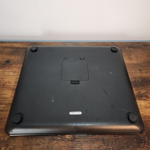 Garmin Index Smart Scale – Body Composition & Health Metrics - Wi-Fi - Black - Picture 4 of 9