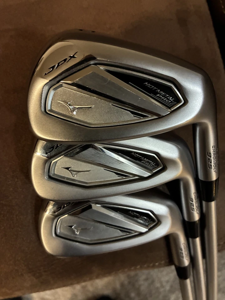 EXCELLENT Mizuno JPX 925 Hot Metal Pro 8-PW KBS C-Taper Lite MCC +4 - Image 2 of 4