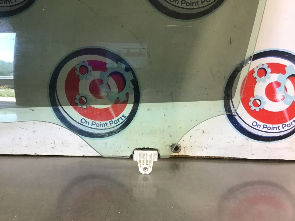 09-13 Infiniti G37 Sedan Driver LH Front Window Glass 803011NF0A OEM 23BCBD1 - Image 4 of 4