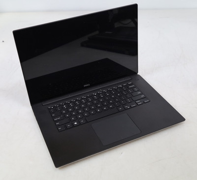 Dell Precision 5520 15.6'' i7-7820HQ 32GB DDR4 512GB SSD Quadro M1200 No COA OS