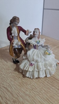 Antike Volkstedt Porzellan Barockes Liebespaar , Dame Sitzend, Herr sehend
