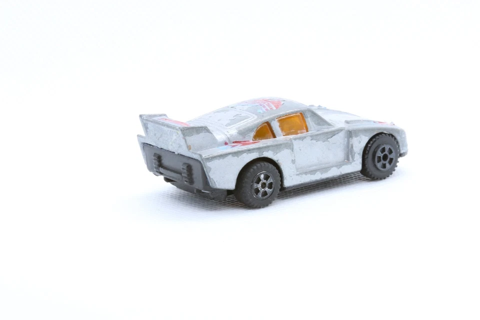PORSCHE 935 1/65 PULLBACK CAR W12 CAR METAL DIECAST TOY SILVER/RED 911 VINTAGE - Image 4 of 4
