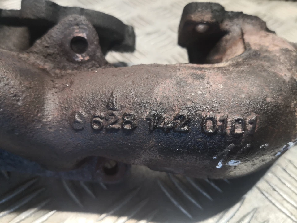 Colector de escape lateral derecho MERCEDES-BENZ ML 400 CDI W163 6281420101 4.0 diésel Foto 4 de 4