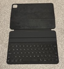 Apple Smart Keyboard Folio for 11-inch iPad Pro - US  MXNK2LL