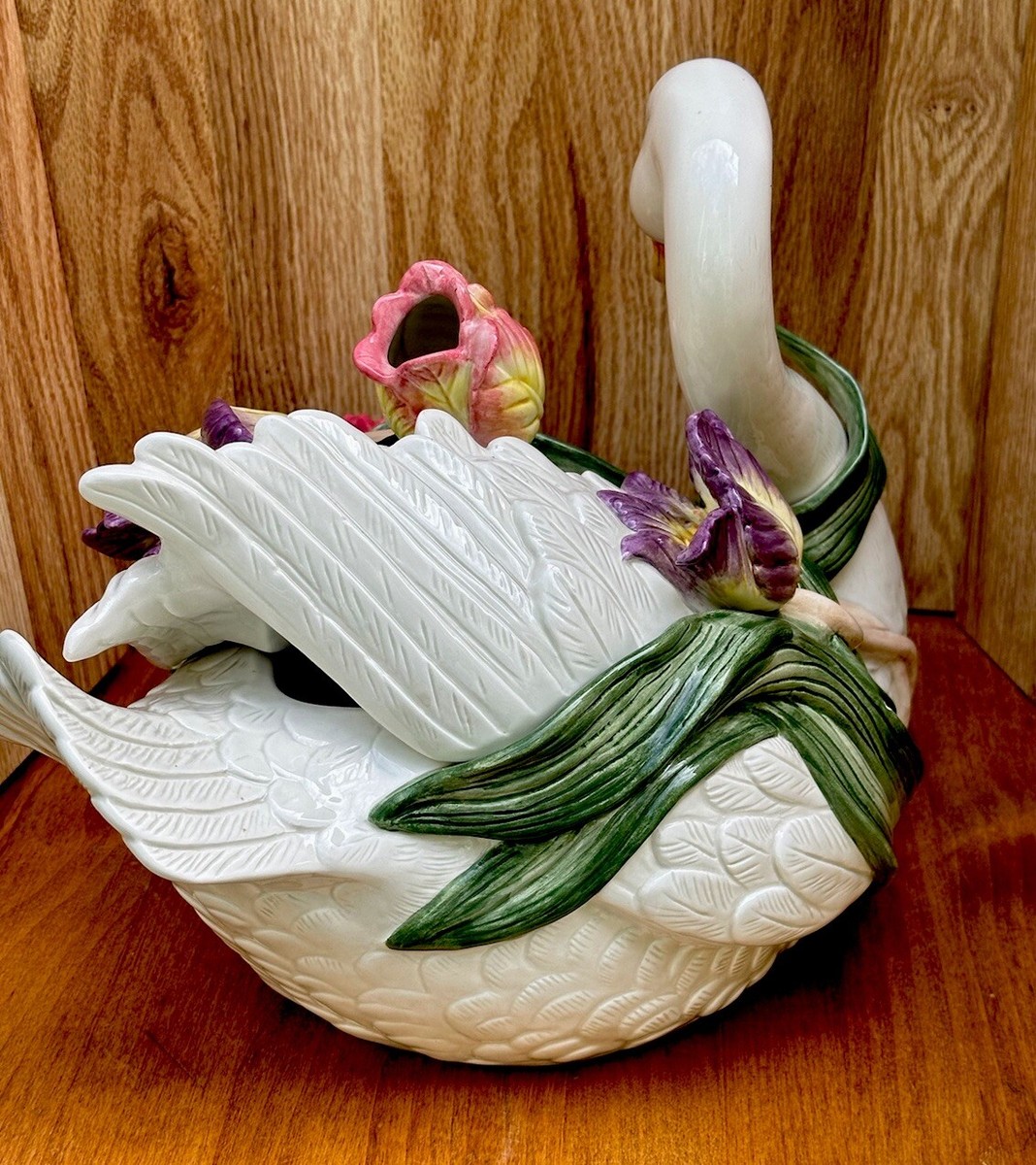 Fitz and Floyd Tulip Swan Soup Tureen 3-3/4 qt Vintage 1995