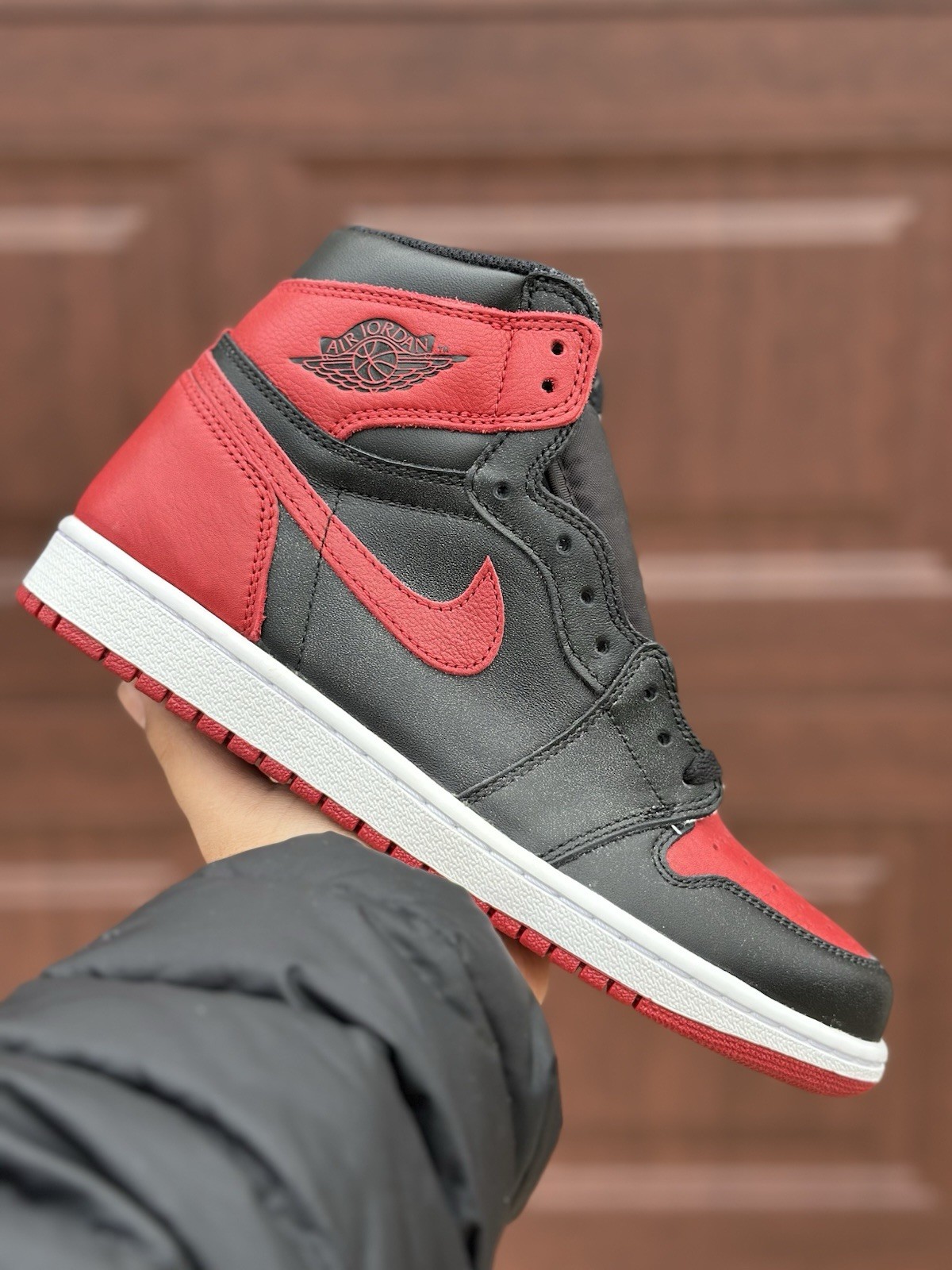 Jordan 1 (Bred Banned 2016) *Brand New* - Size 8 Men's 555088-001