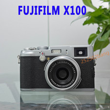 Fujifilm X100 12.3MP APS-C CMOS EXR 4x Optical Zoom Digital Camera -100 Working