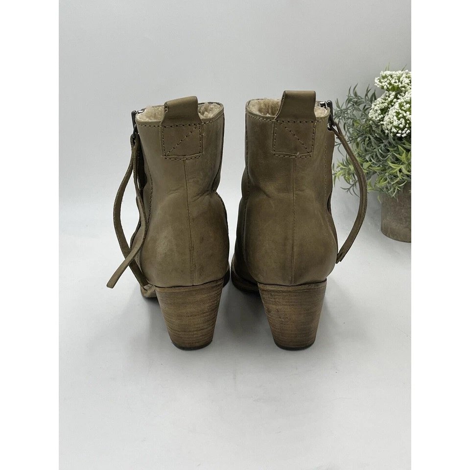 Acne Studios Luxury Beige Pistol Leather Side Zip Ankle Booties Sz39/8.5 US - Image 4 of 4