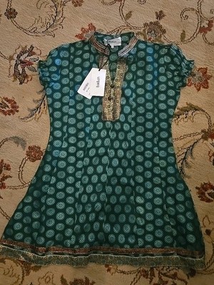 Ba&sh Panama Blouse In Geeen With Gold And Bronze Accents. Sz 3