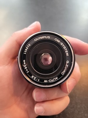 Olympus Zuiko 24mm f/2.8 Manual Focus Lens for OM-Mount, without Caps