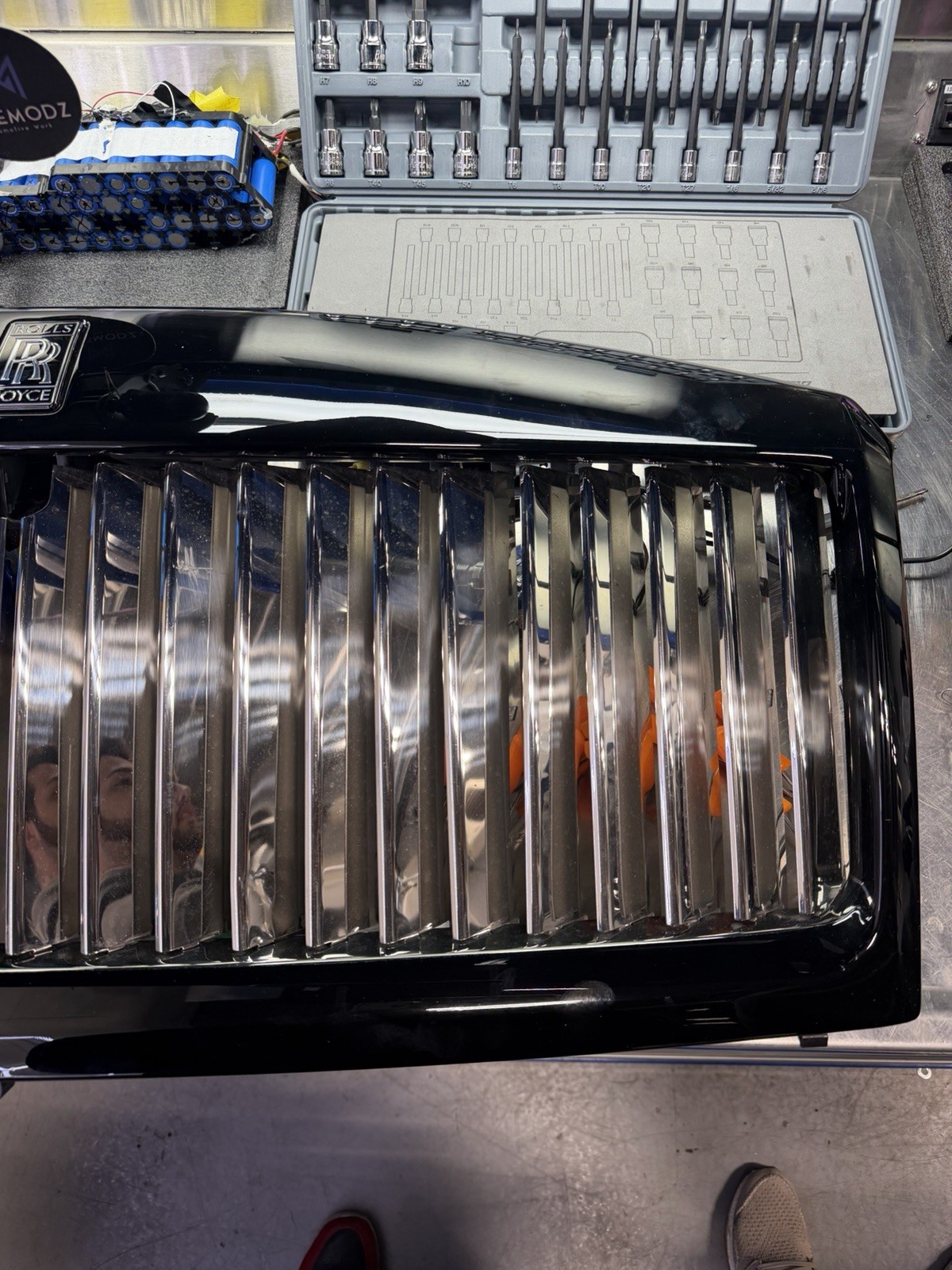 2025 Rolls Royce Specter Grill Oem Black
