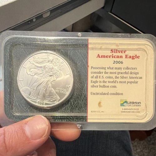 U.S. Mint American Eagle 2006 1 oz .999 Silver Coin Uncirculated