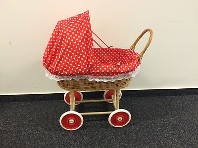 RATTAN KORB NOSTALGIE KINDER PUPPENWAGEN SPIELZEUG Holz Weide inkl.Decke  Kissen | eBay.de