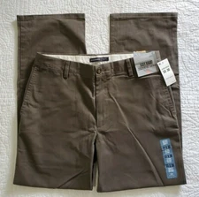 New Men's Dockers Easy Khaki Straight Fit D2 Flat Front Pants Brown 466820008