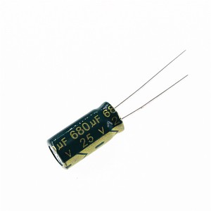 Конденсатор 680uf 25v