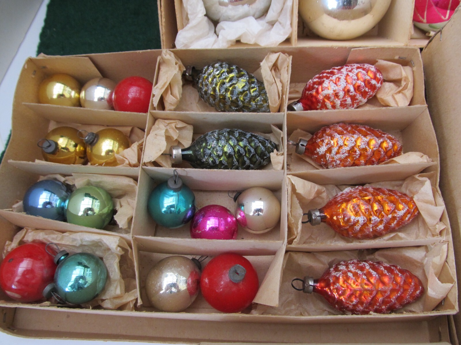 Collection of vintage Christmas tree decorations. eBay