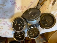 Vintage Amps meters x 5. All untested (No 3)
