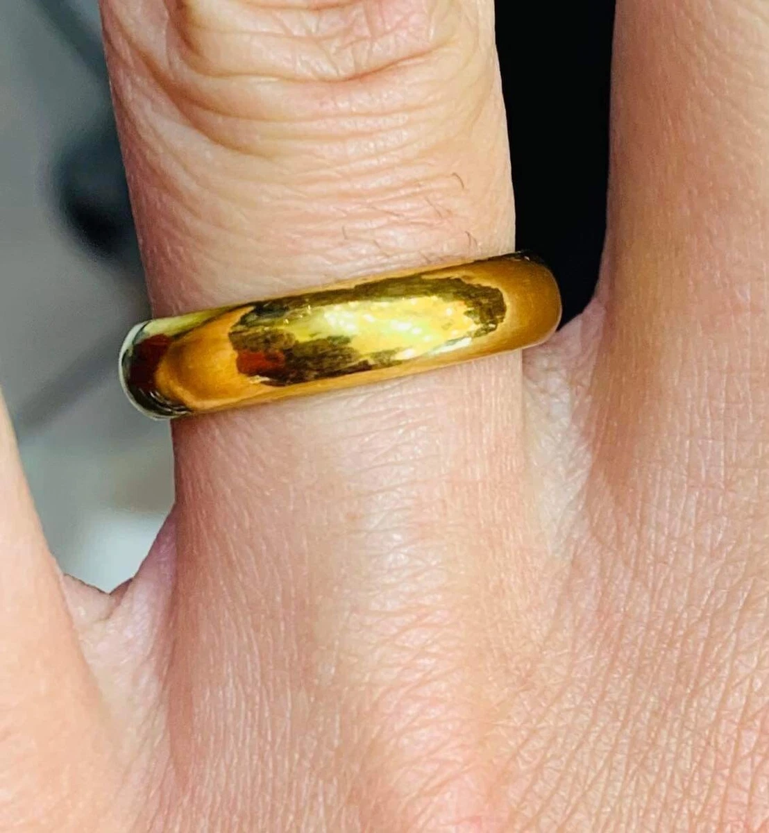 Fine gold wedding band sale