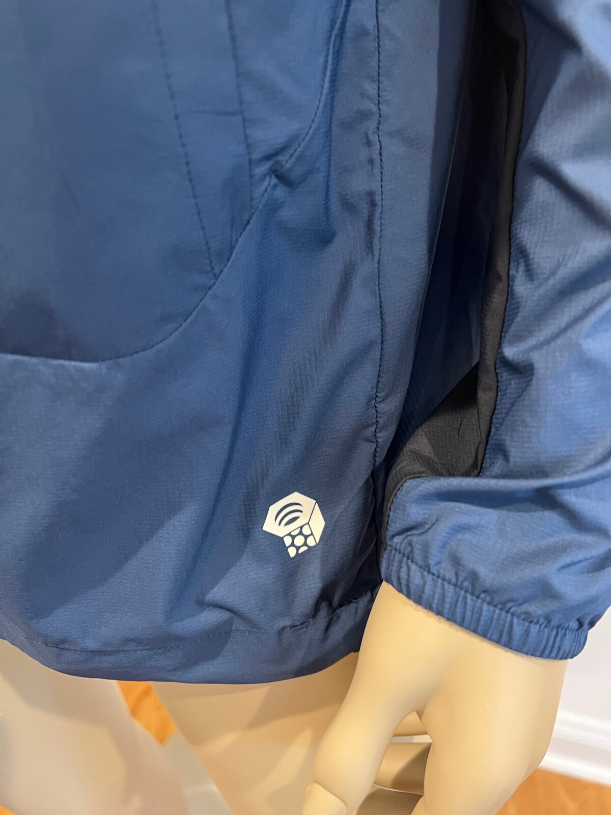 Mountain Hardwear Womens  Blue Rain Jacket Hooded… - image 3