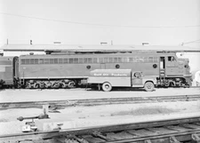 Missouri Pacific No. 41, Refueling from Gulf Oil Truck Laredo TX 5 x 7 Photo