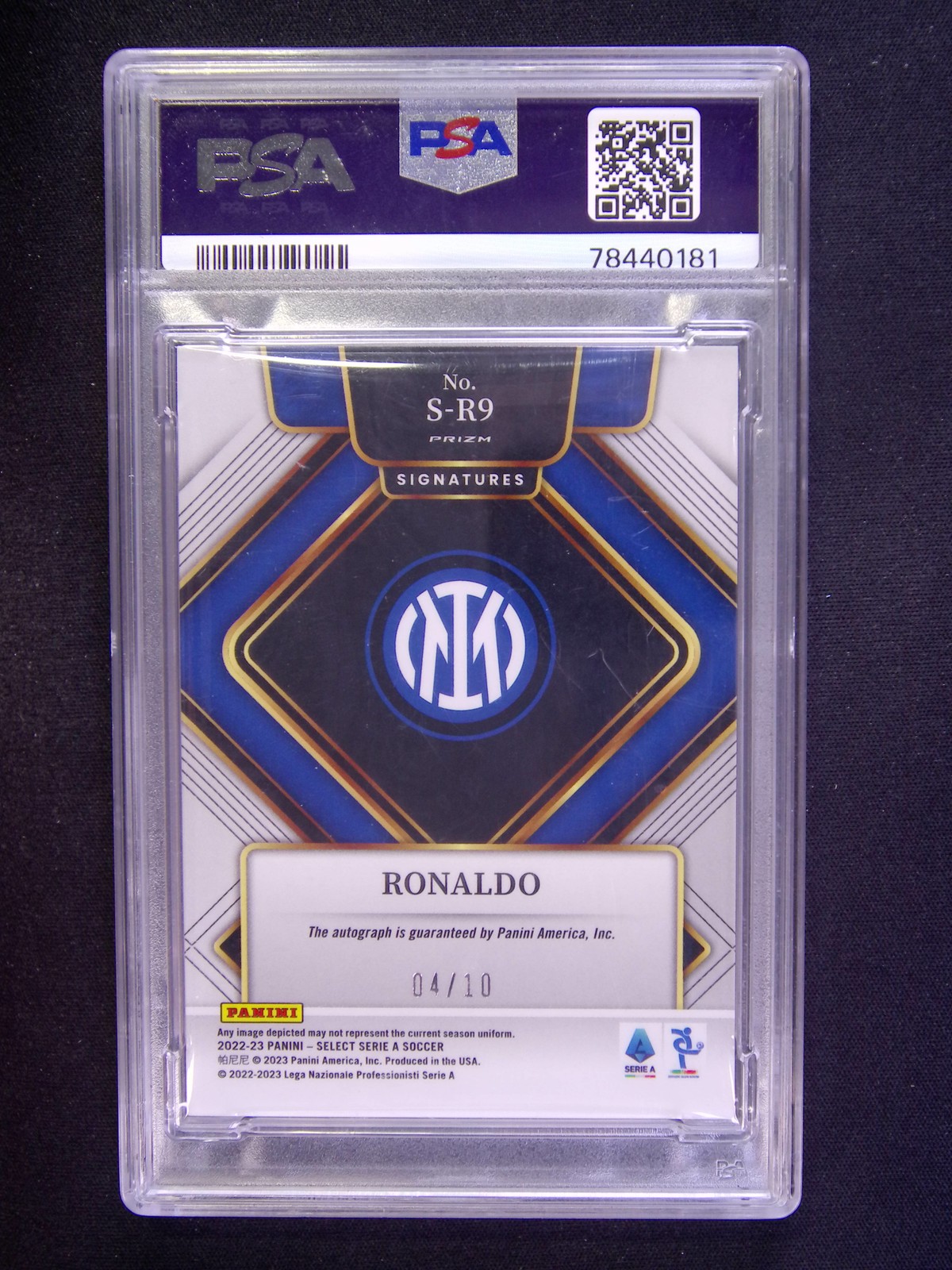 2022-23 Panini Select Serie A Ronaldo Signatures Auto Gold Prizm /10 PSA 10 w/10 view 2