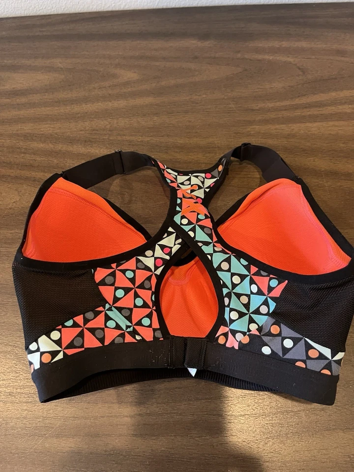 Victoria's Secret VSX Sport Bra 32DDD Victorias Secret Geometric Sport - Image 3 of 4