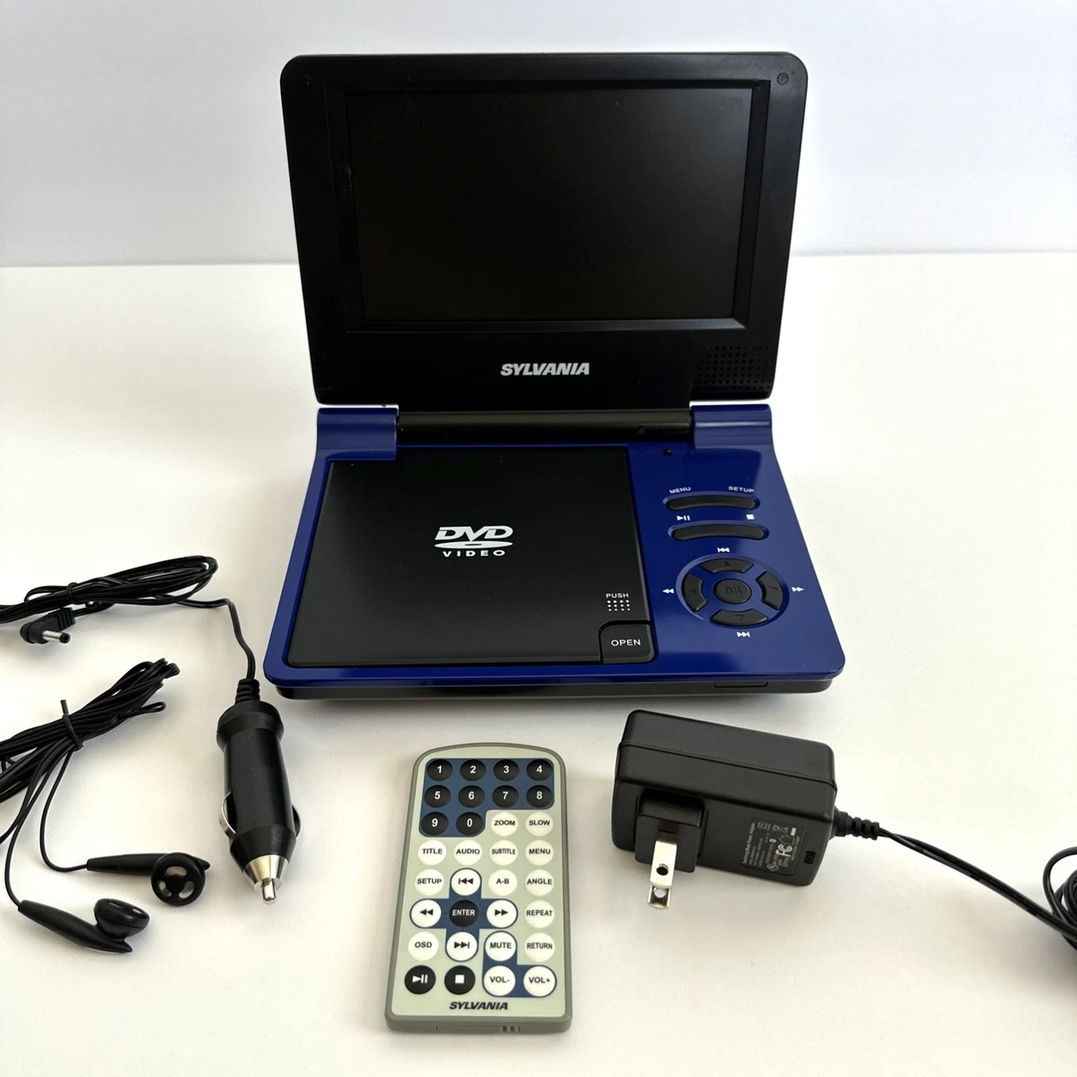 Blue DVD & Blu-ray Players 5.0-7.9 in Screen for sale | eBay