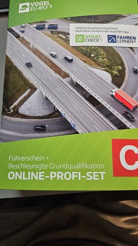 Vogel Check Beschleunigte Grundqualifikation & Führerschein Online Profi-Set