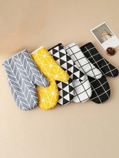 2PCS Heat Resistant Oven Gloves – Kitchen Baking & Microwave Mitts